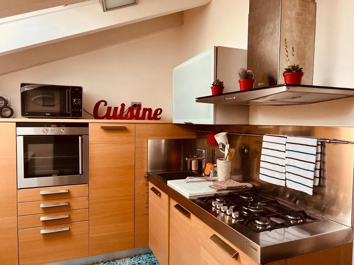 Appartamento Incantevole A Piacenza Apartment